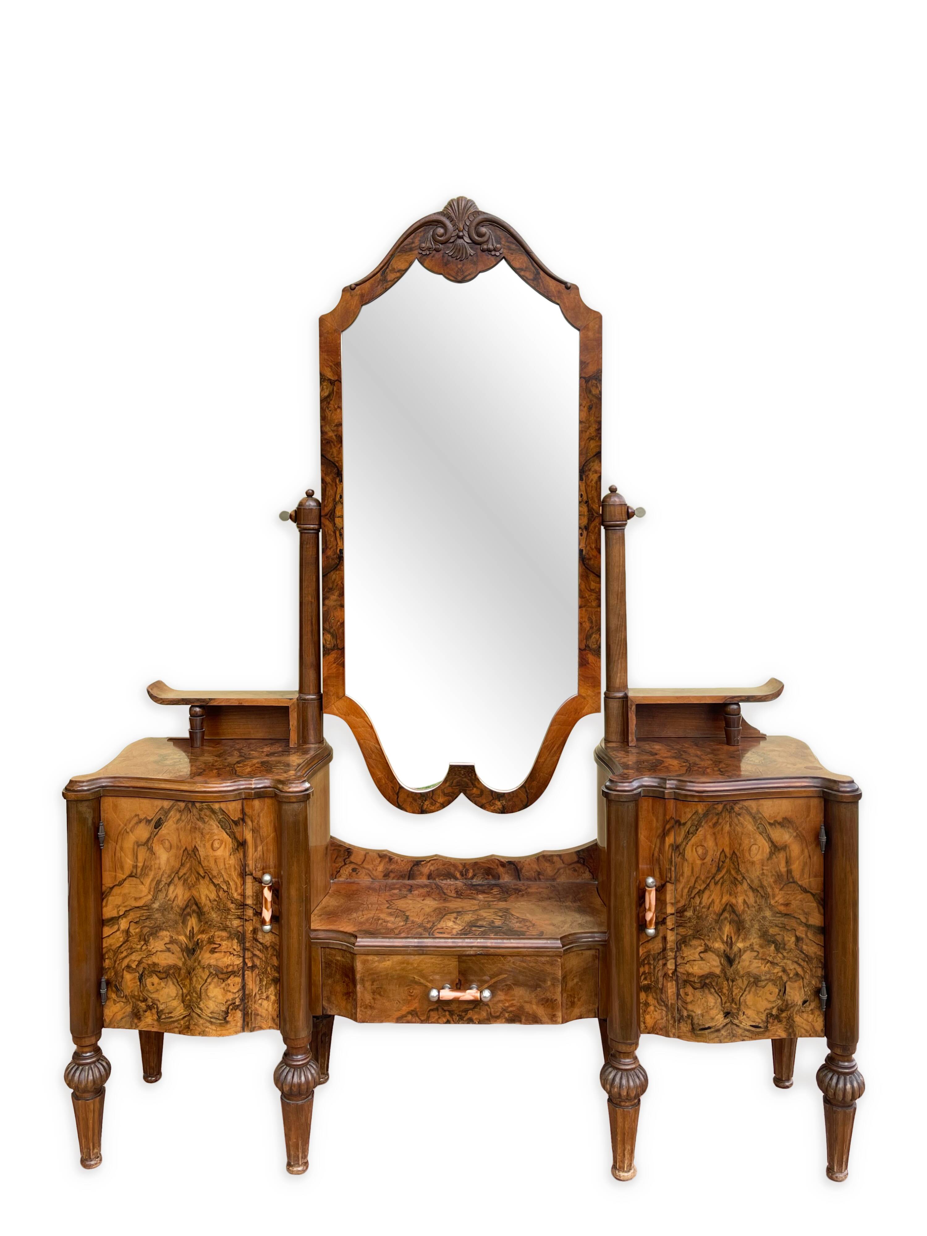 Pétinuse Art Déco Italienne Années 1910