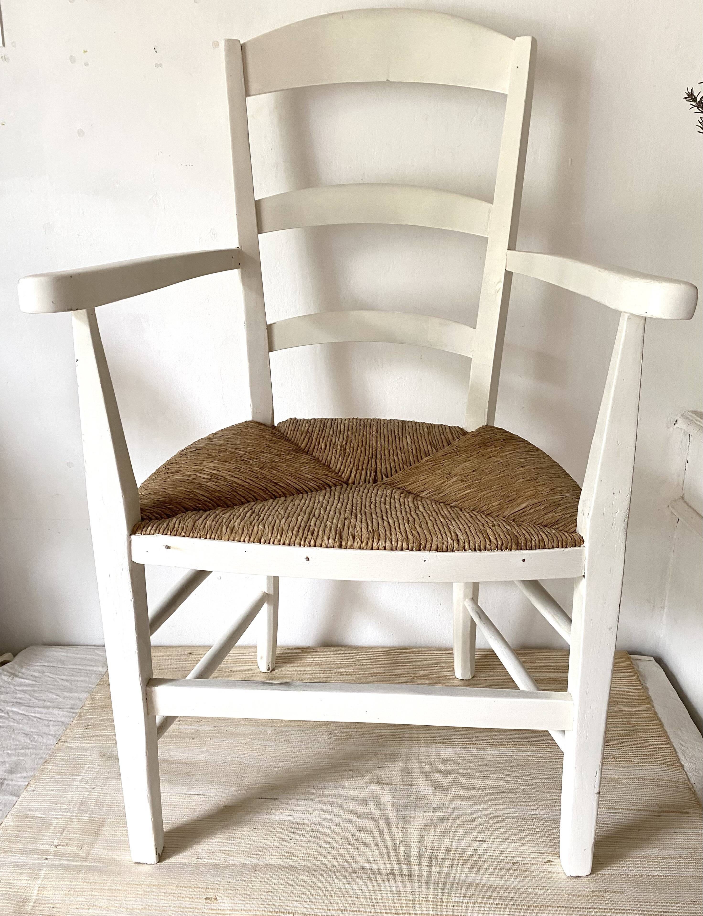 Fauteuil en bois et paille , esprit campagne