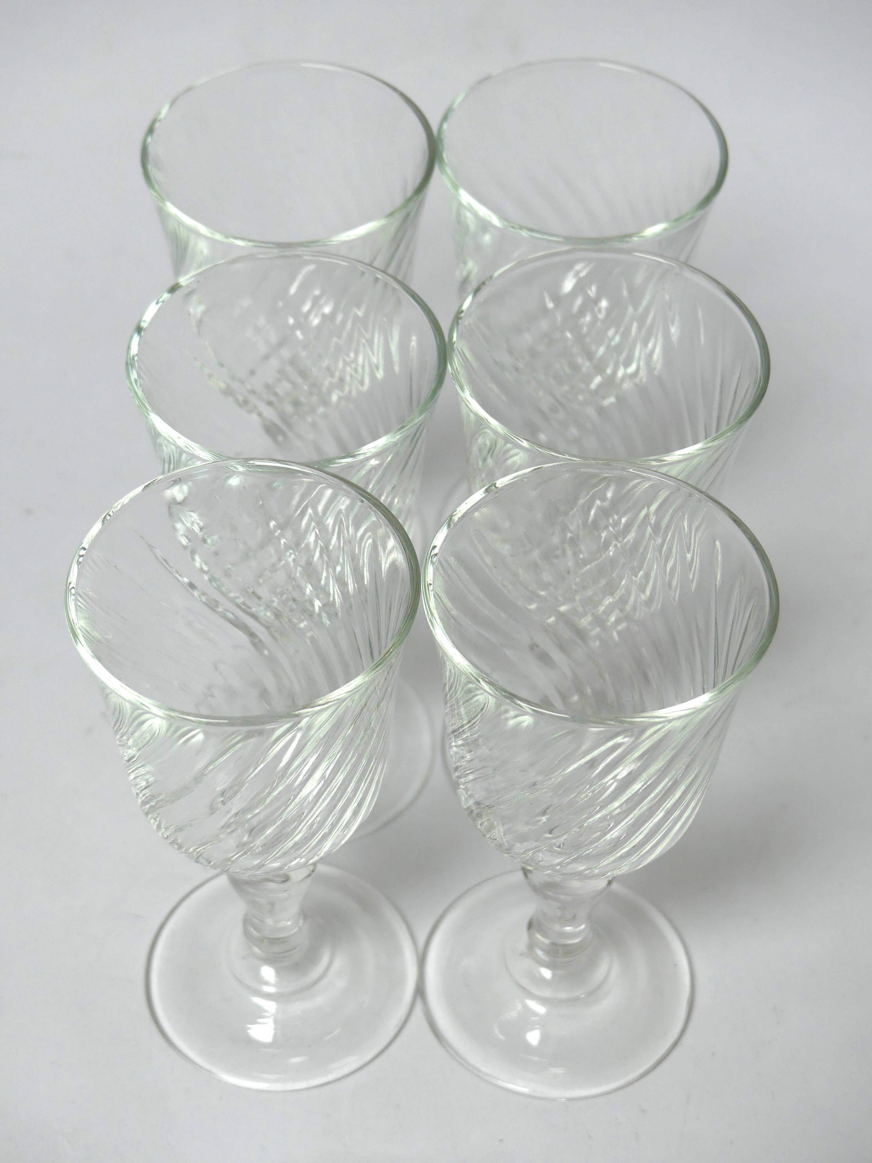 Luminarc liqueur glasses