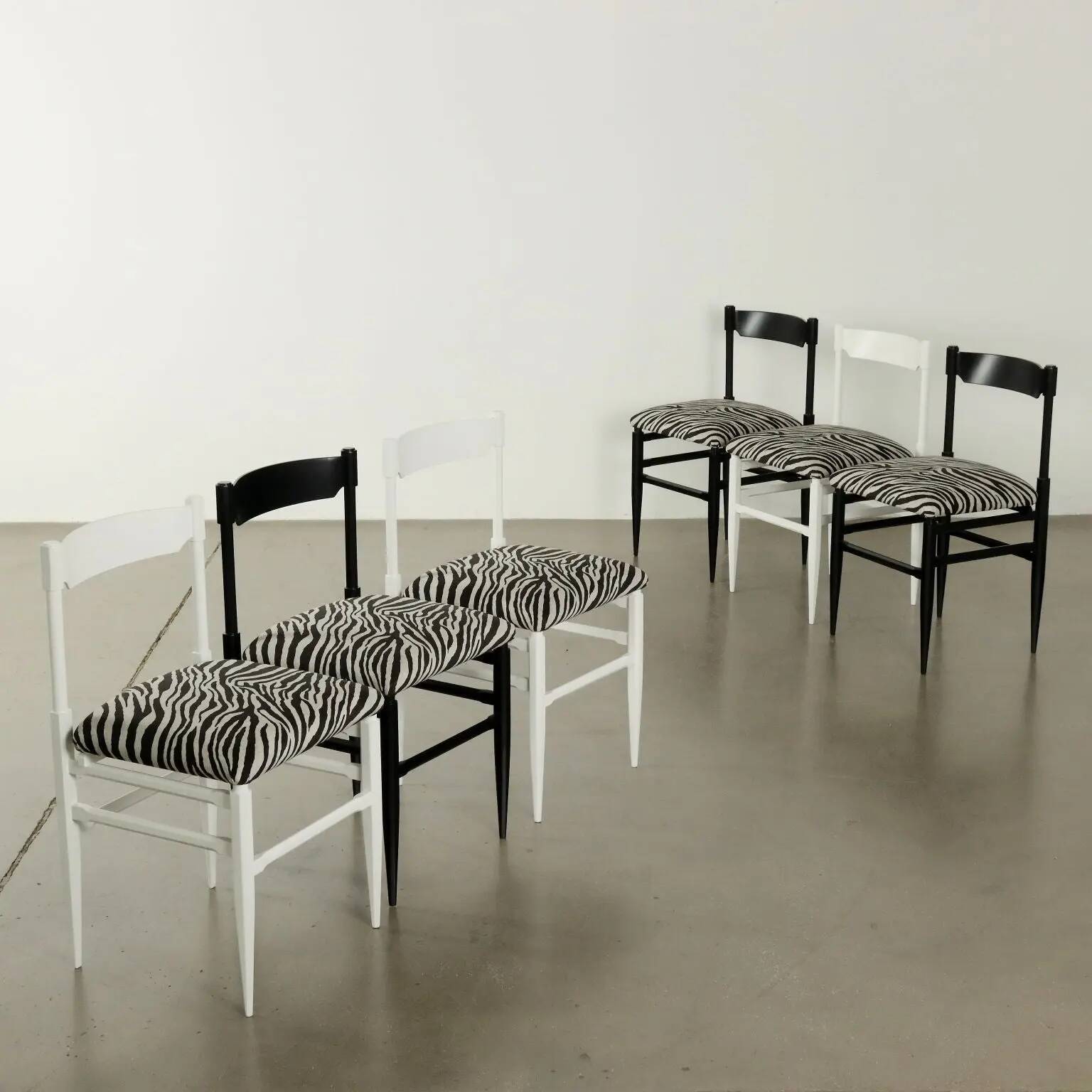 Vintage Jungle Collection chairs in velvet and wood, Italy, 1950s-1960s.