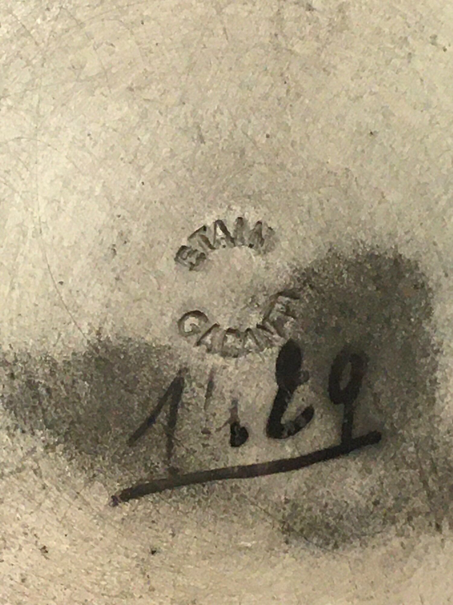 Art Deco pewter lamp by René Delavan