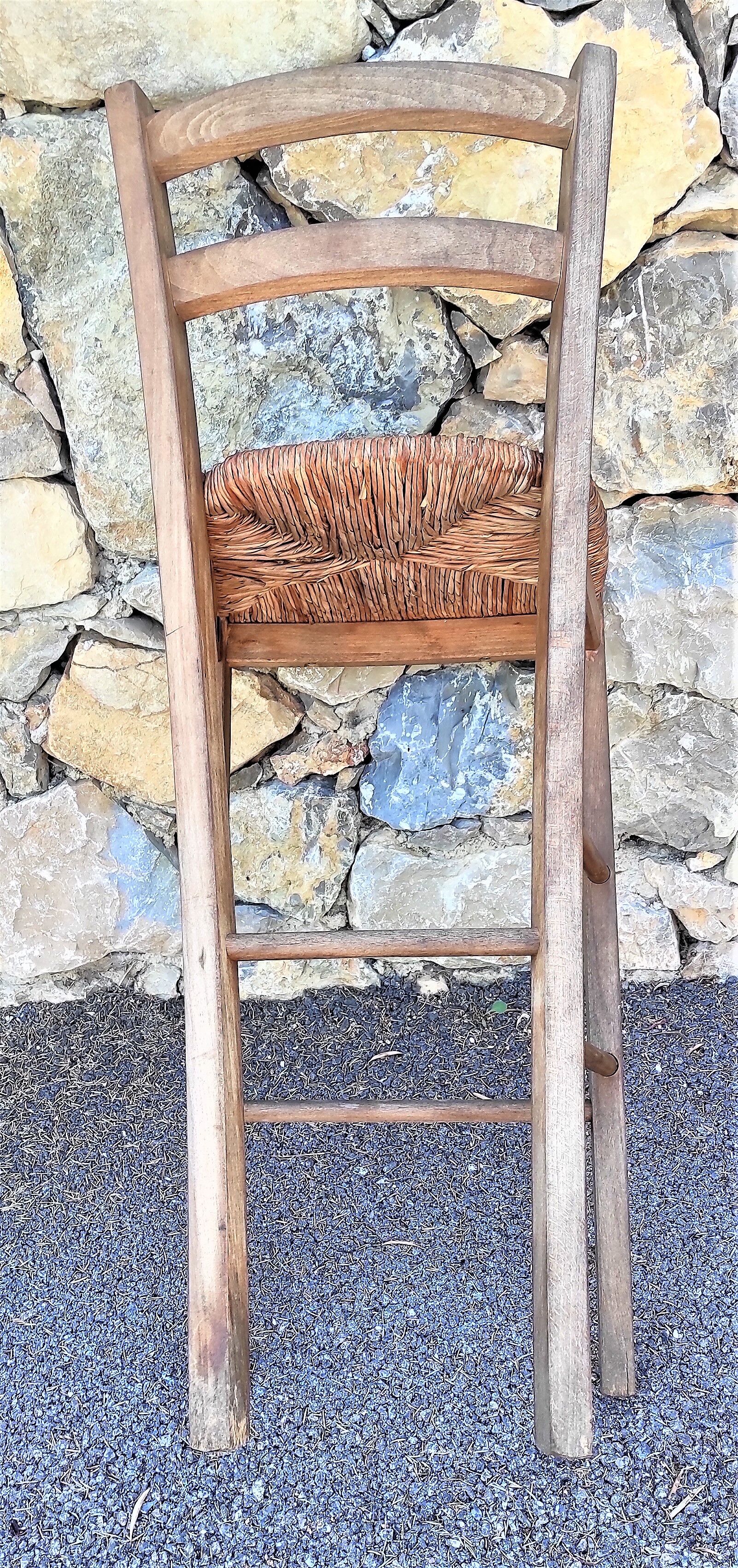 Bar mulched high chair