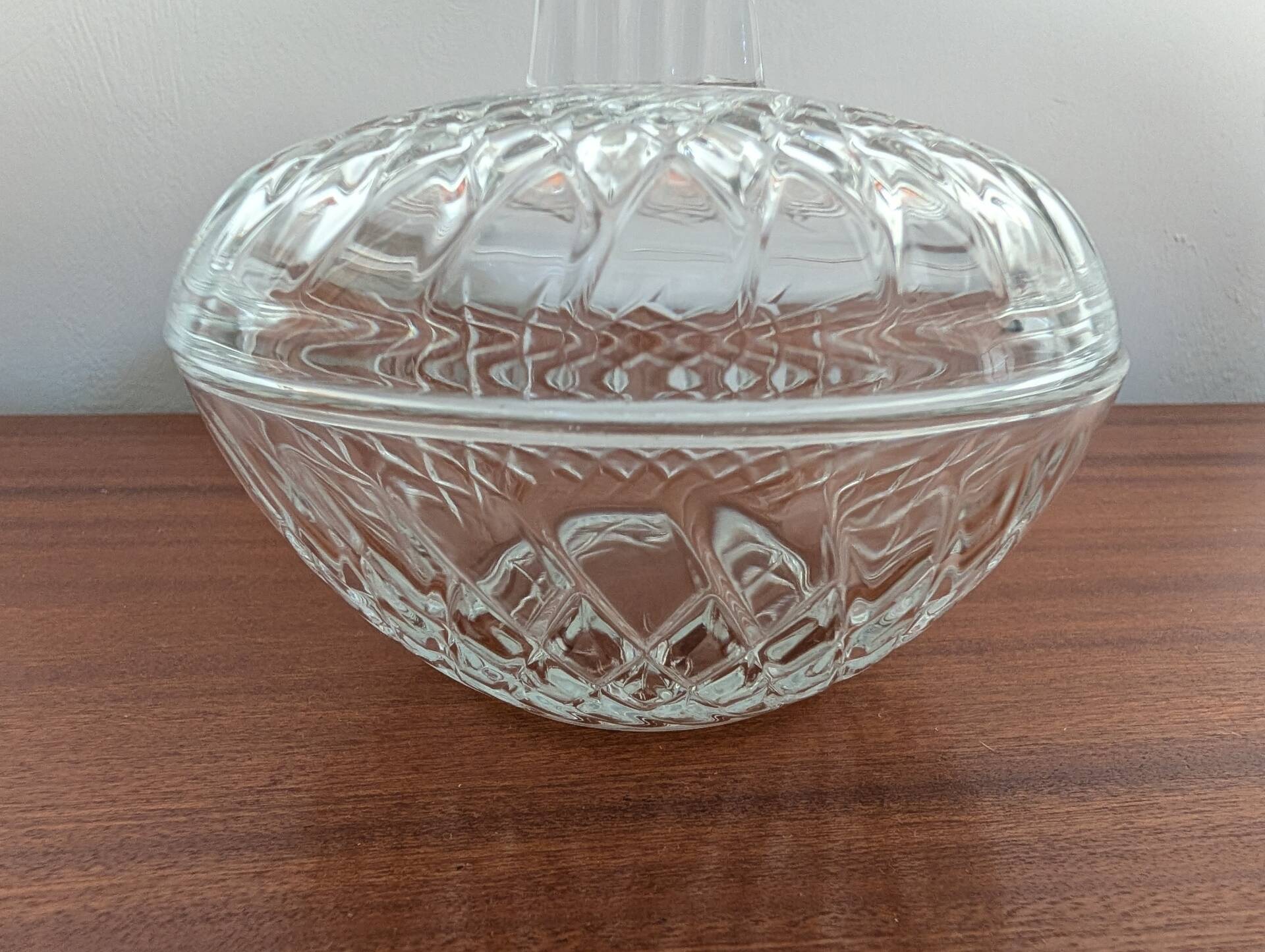 Arcoroc "Diamant" pressed glass sugar bowl – 1970s