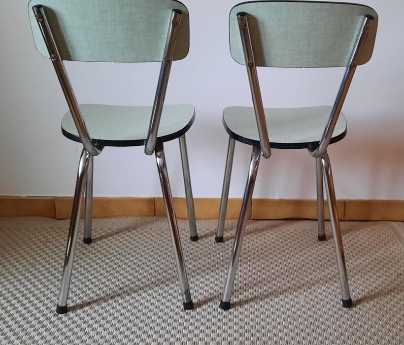 Lot of formica chairs