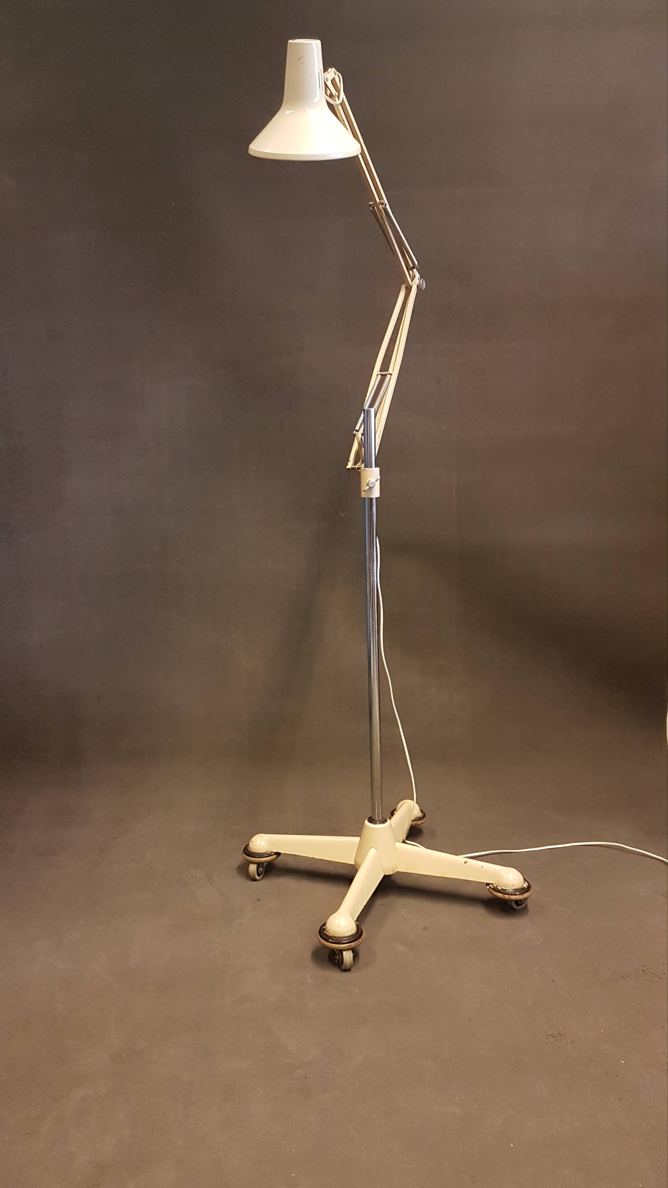 Luxo architect floor lamp on wheels, 1960s