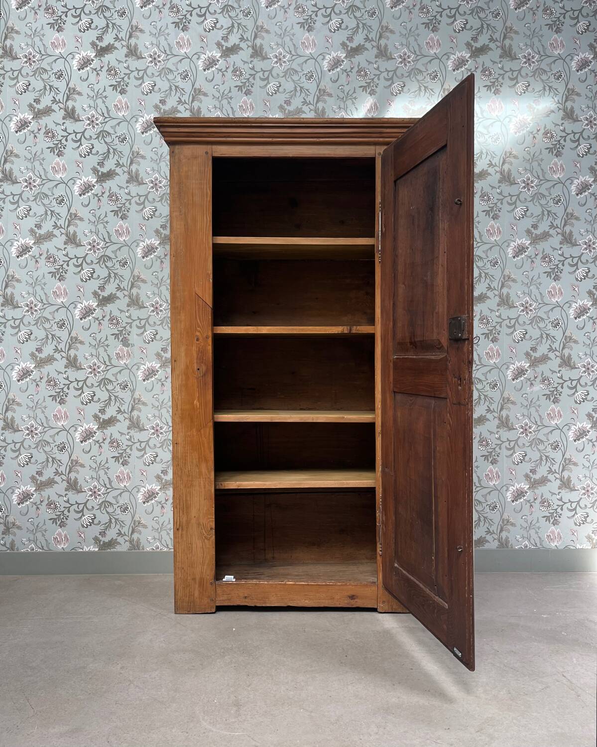 19th century painted bonnet maker