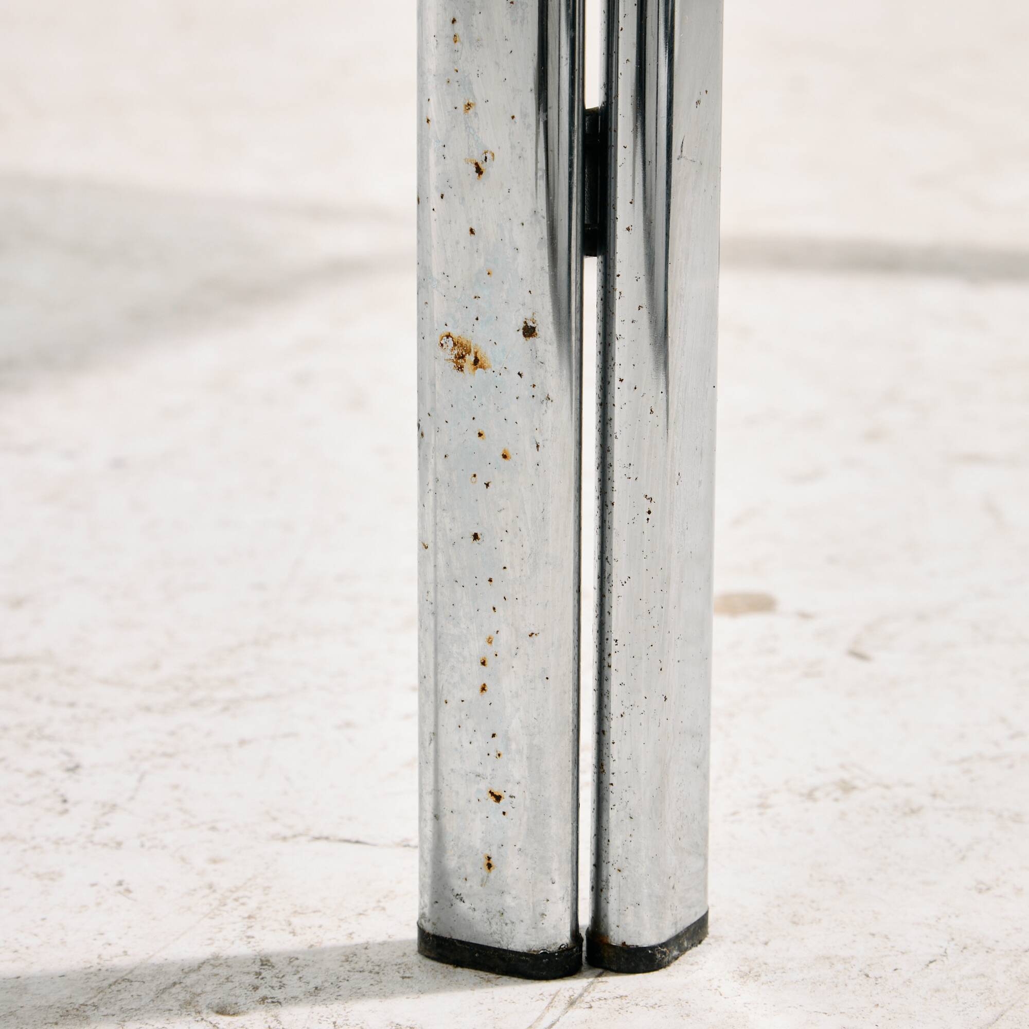 Italian chrome and leather dining set by Gastone Rinaldi, set of 7.