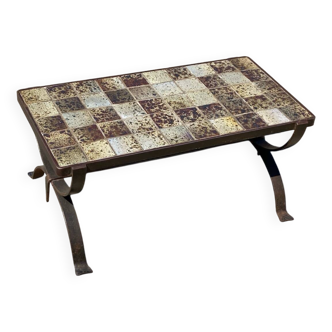 Ceramic coffee table