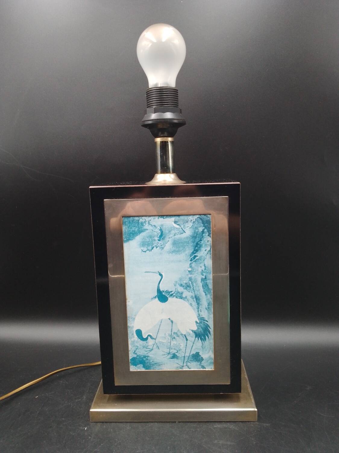 Table lamp the dolphin pagoda 1970 vintage melamine lacquered and brass heron