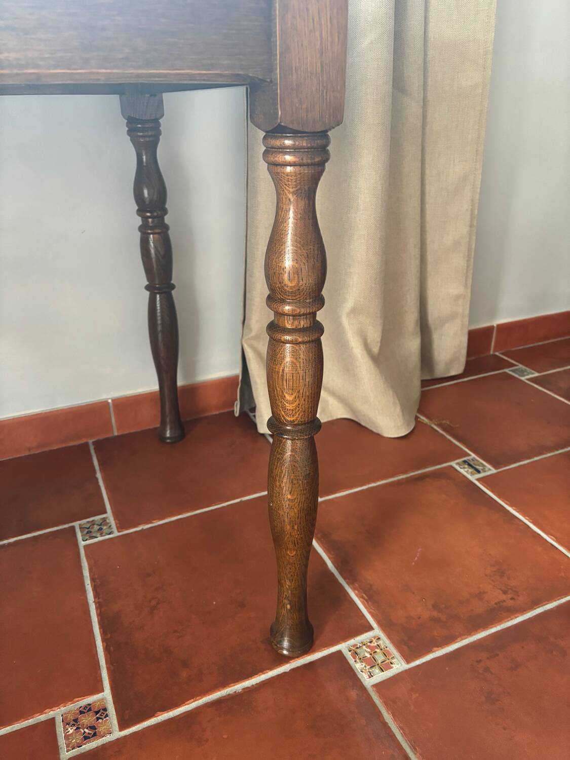 Table console / petit bureau élégant