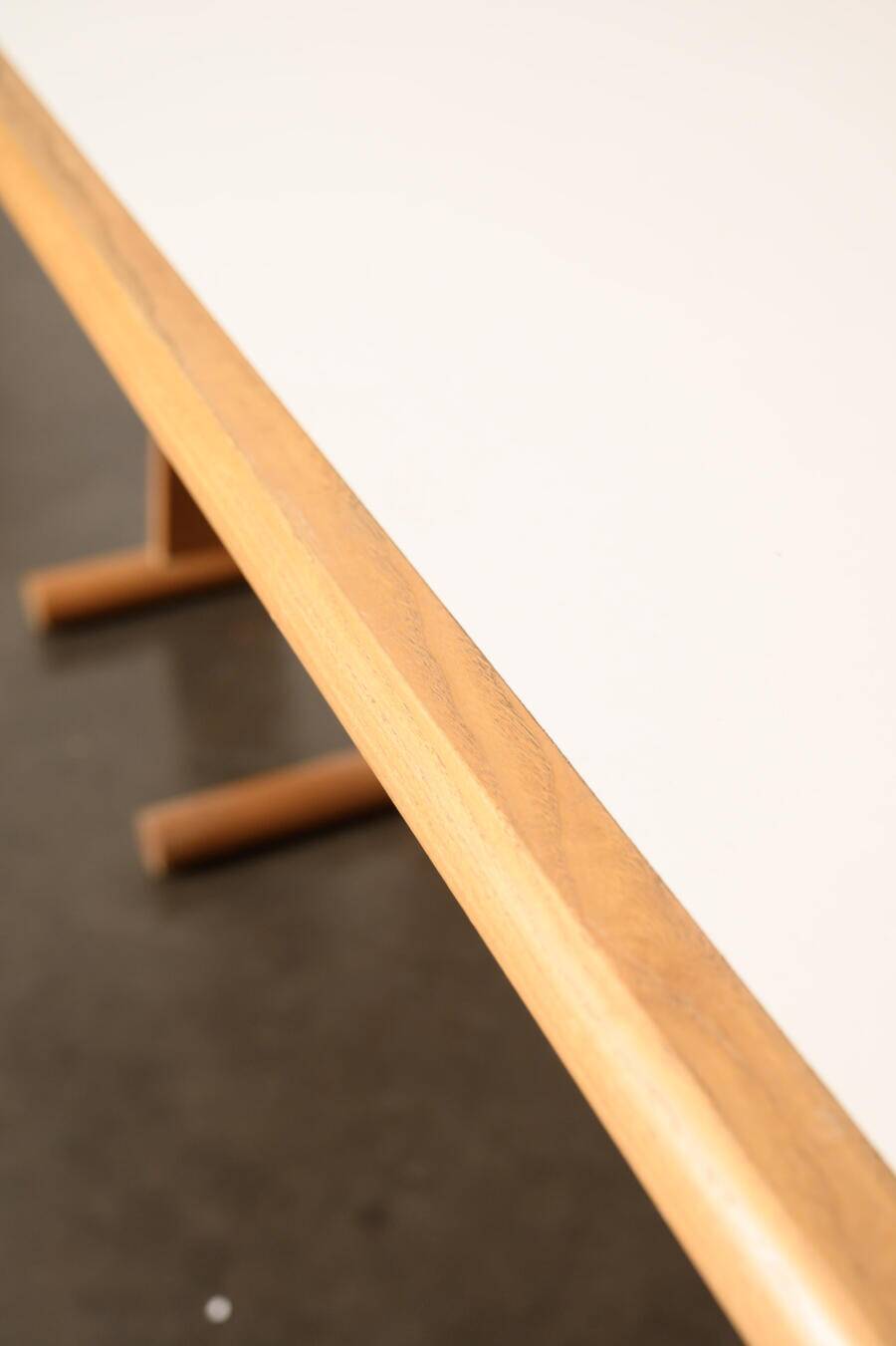 Trestle desk