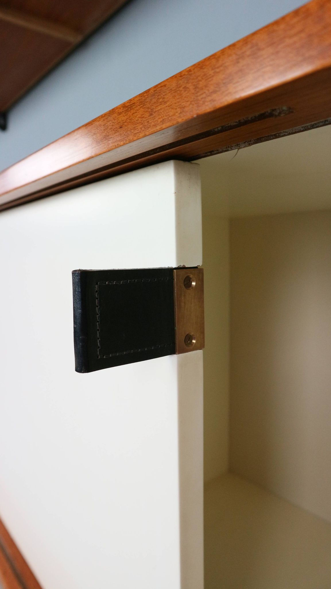 Florence Knoll for Knoll set of two hanging cabinets, model 121 + 123 W-1, 1947
