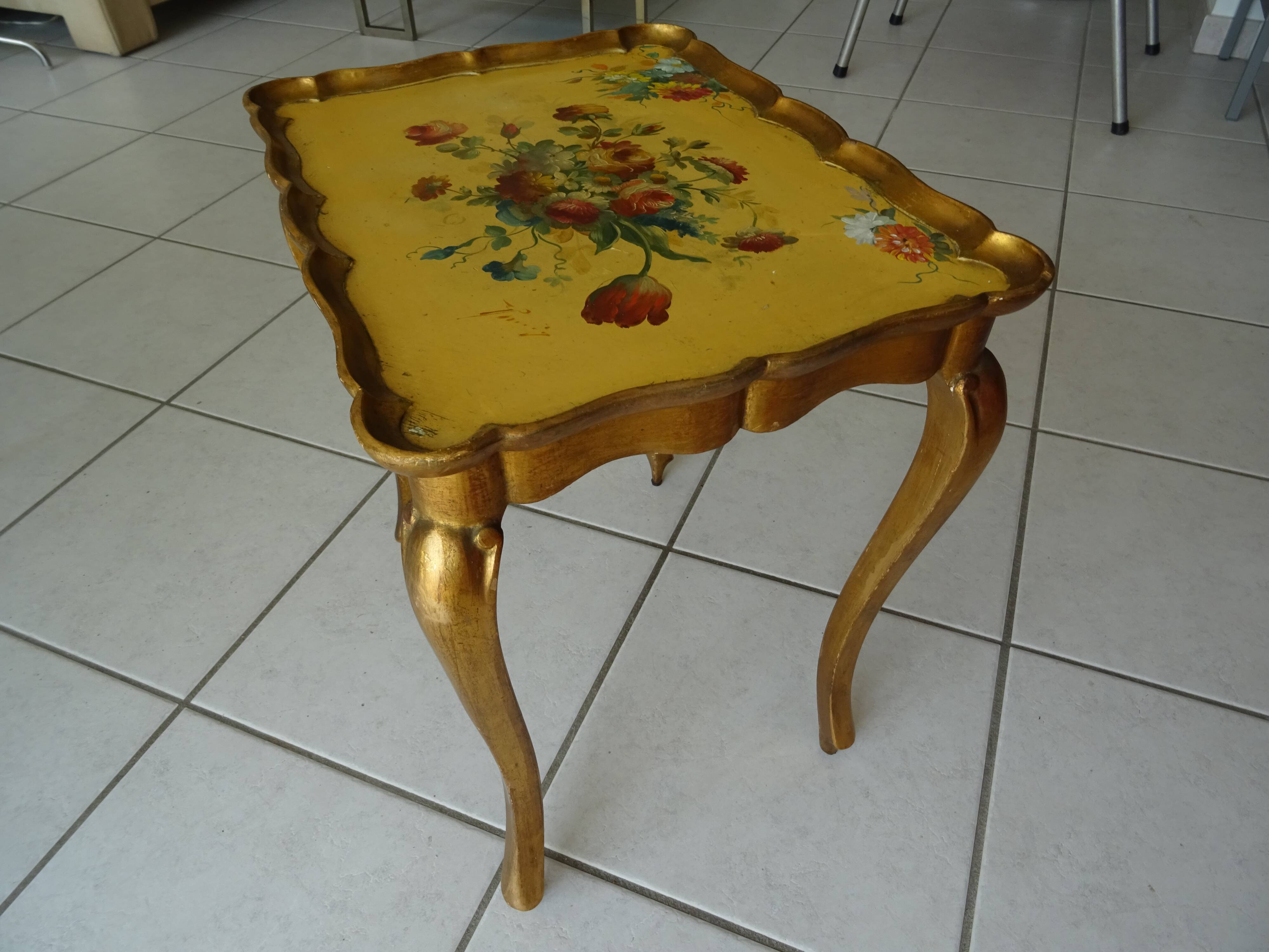 Side coffee table gilded wood decoration flowers year 60