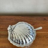 Scallop butter dish