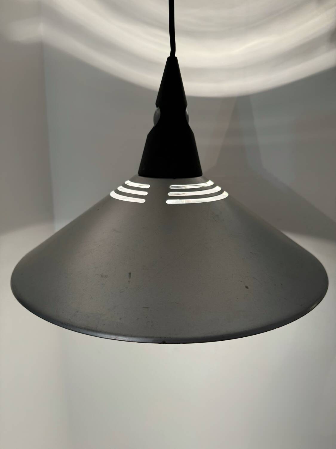 Memphis design chandelier from the 80s