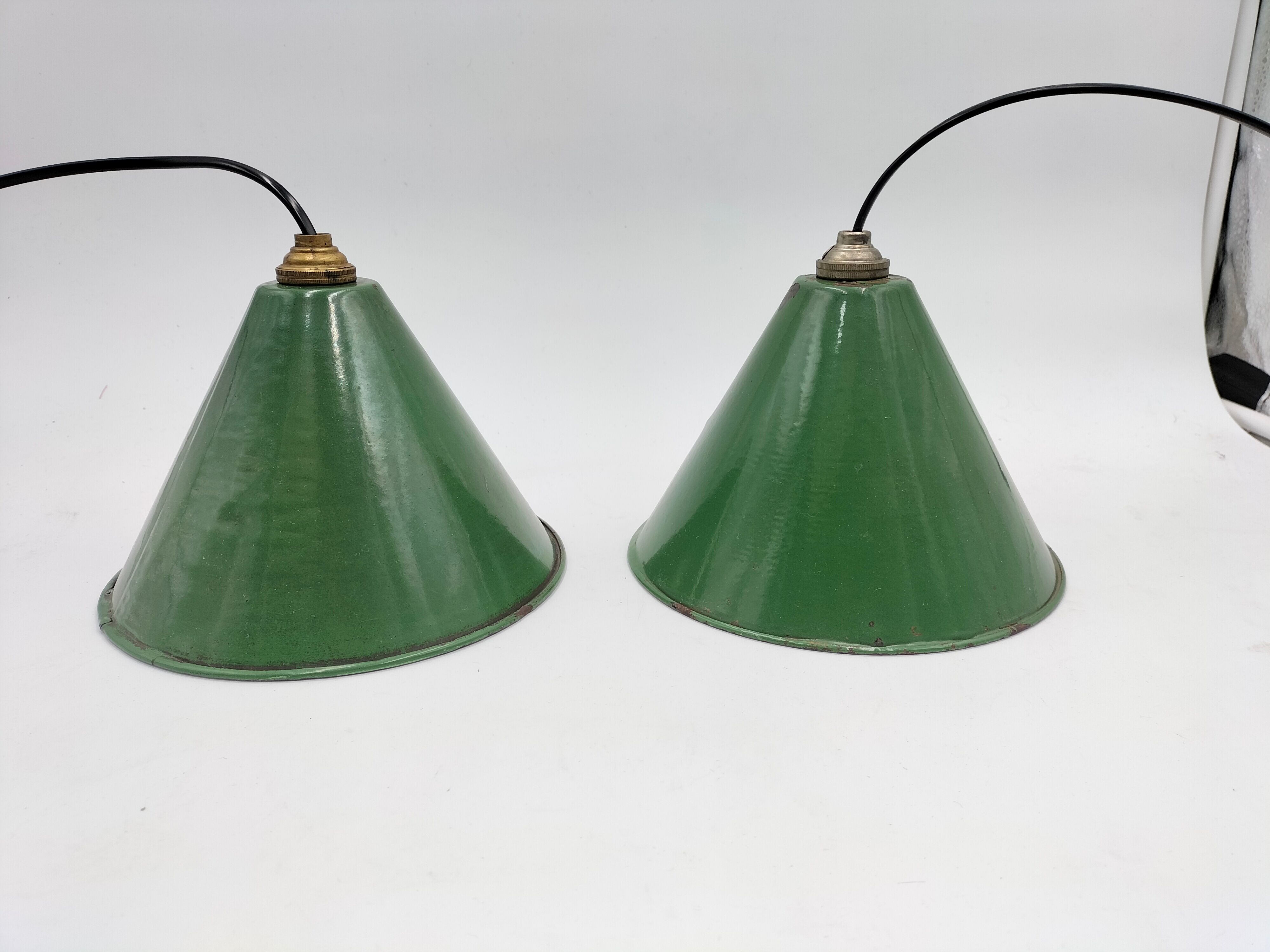 Pair of industrial hanging lamps