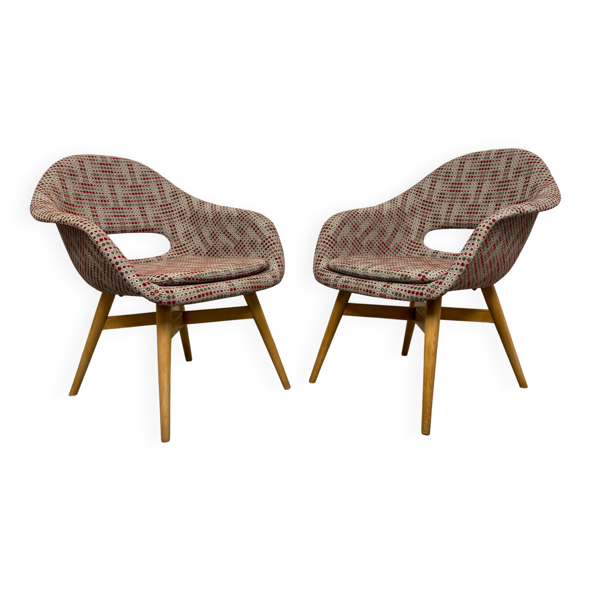Vintage armchairs in fibreglass by Miroslav Navrátil