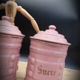 Trio pink enamelled pots