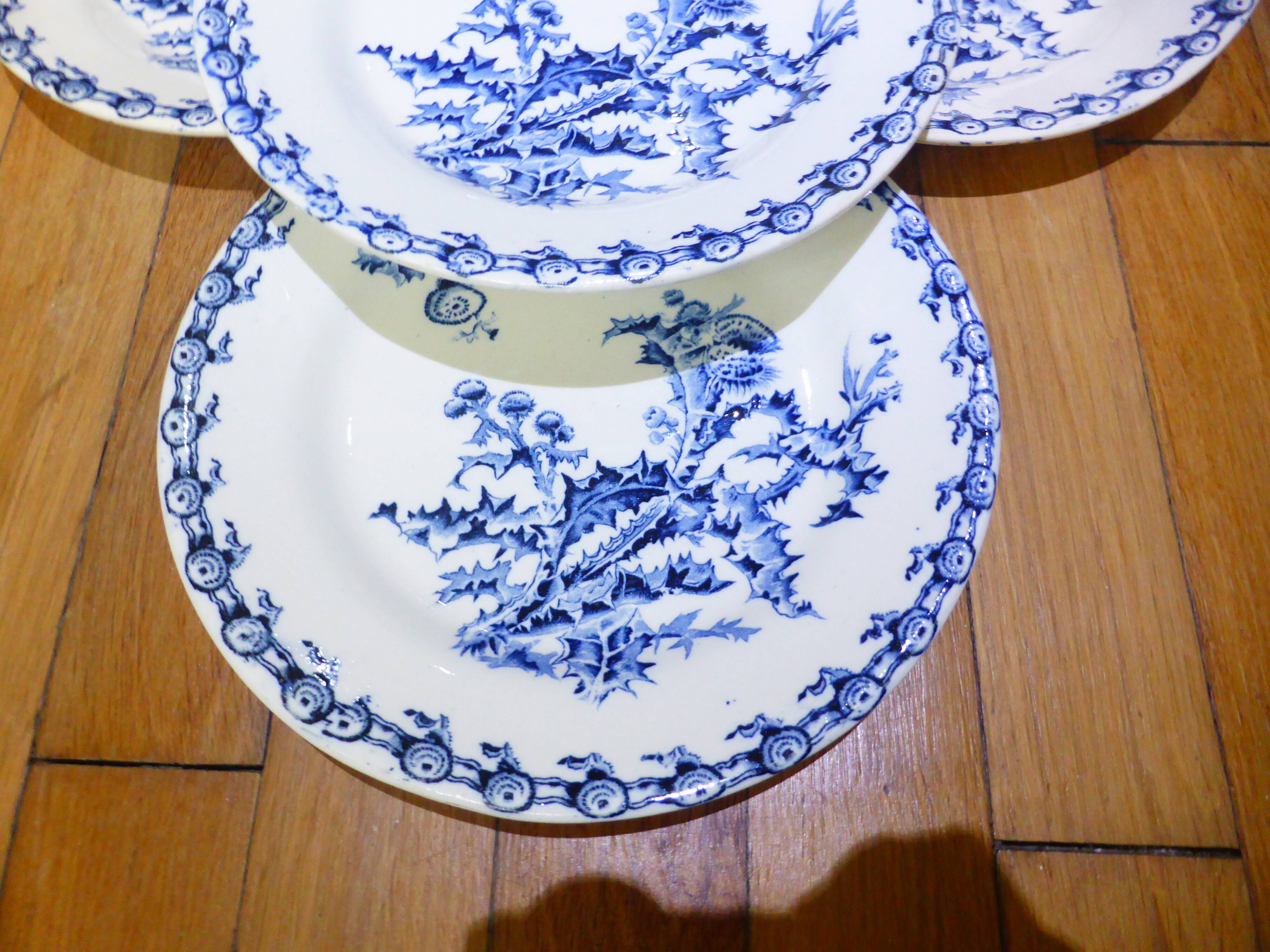 4 flat plates Gien Chardons (4)