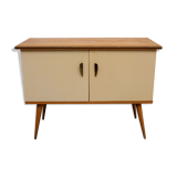 Dresser 1950