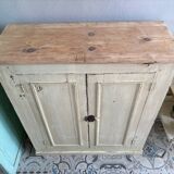 Buffet patiné beige