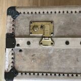 Cabin travel trunk