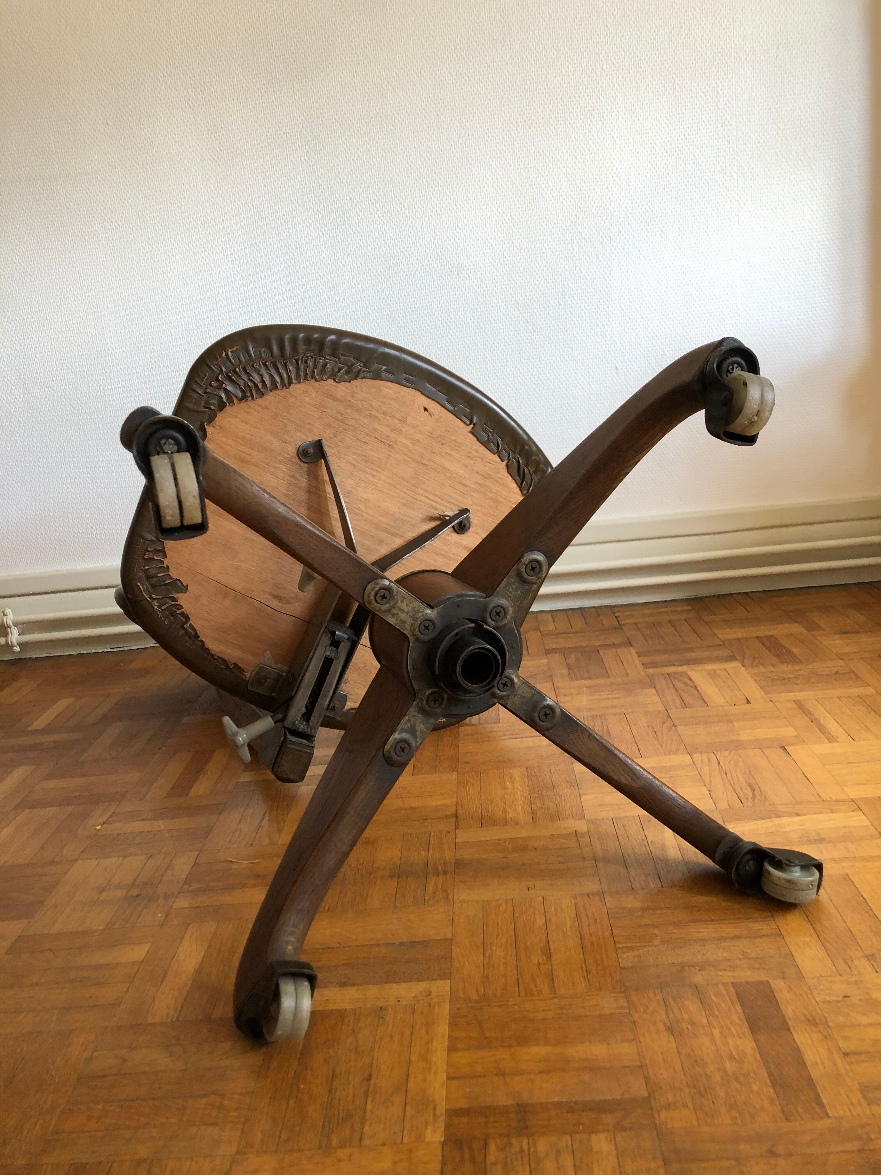 Office chair with wheels