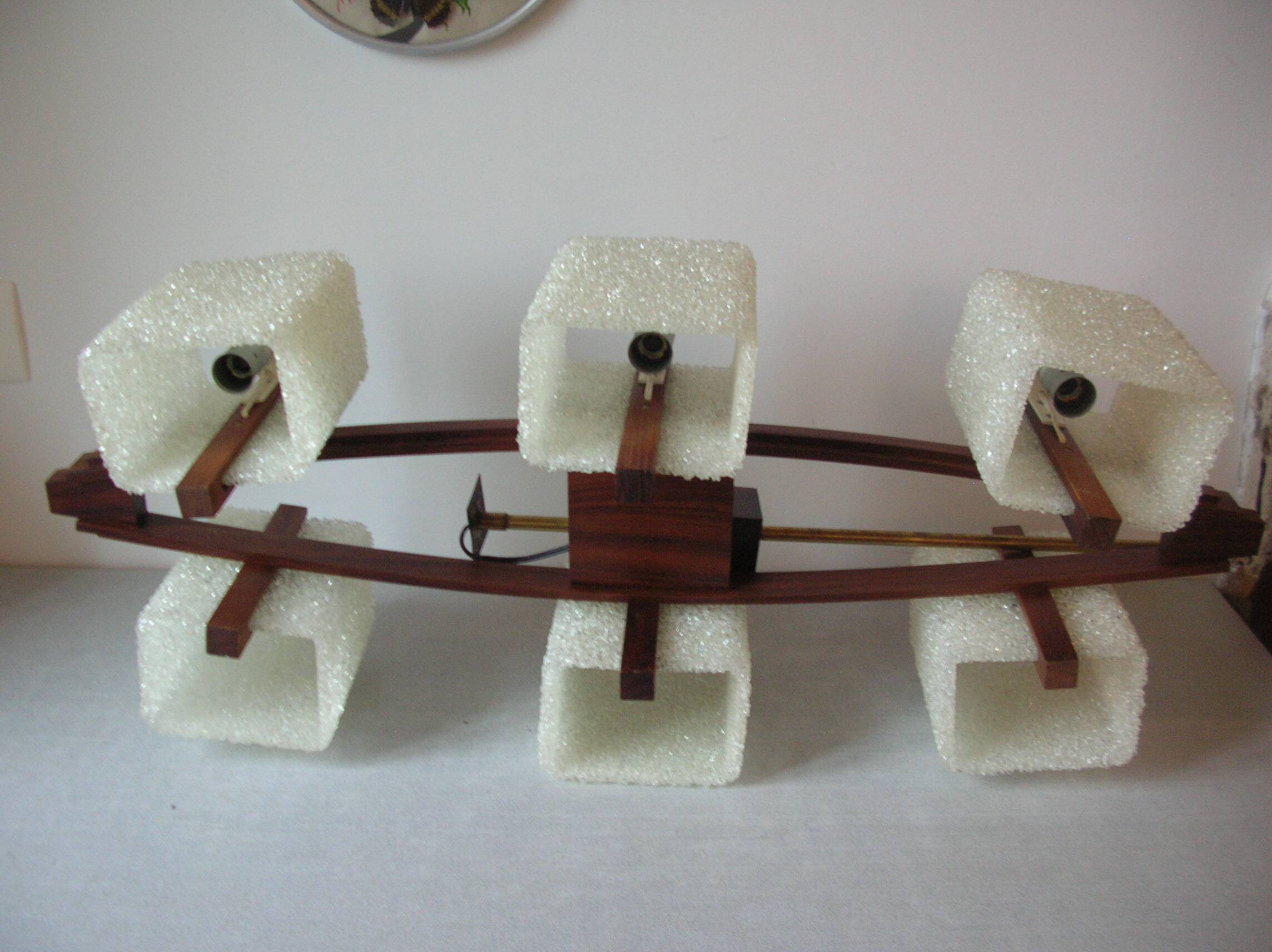 Lustre luminaire en teck perspex années 1960/70 suspension vintage scandinave