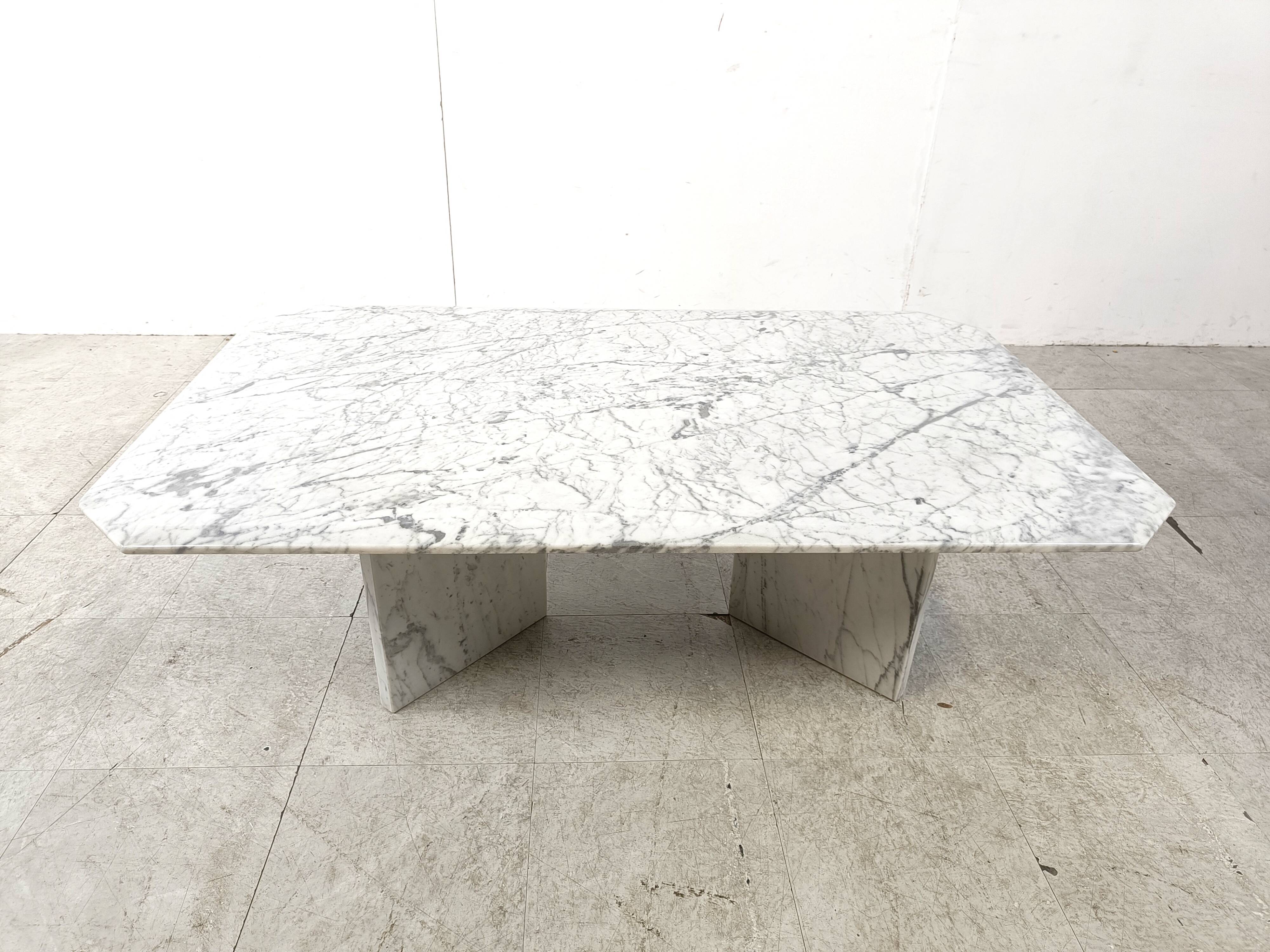 Vintage white marble coffee table, 1970s