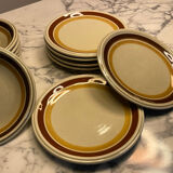 Lot of 12 Keramos plates 1970