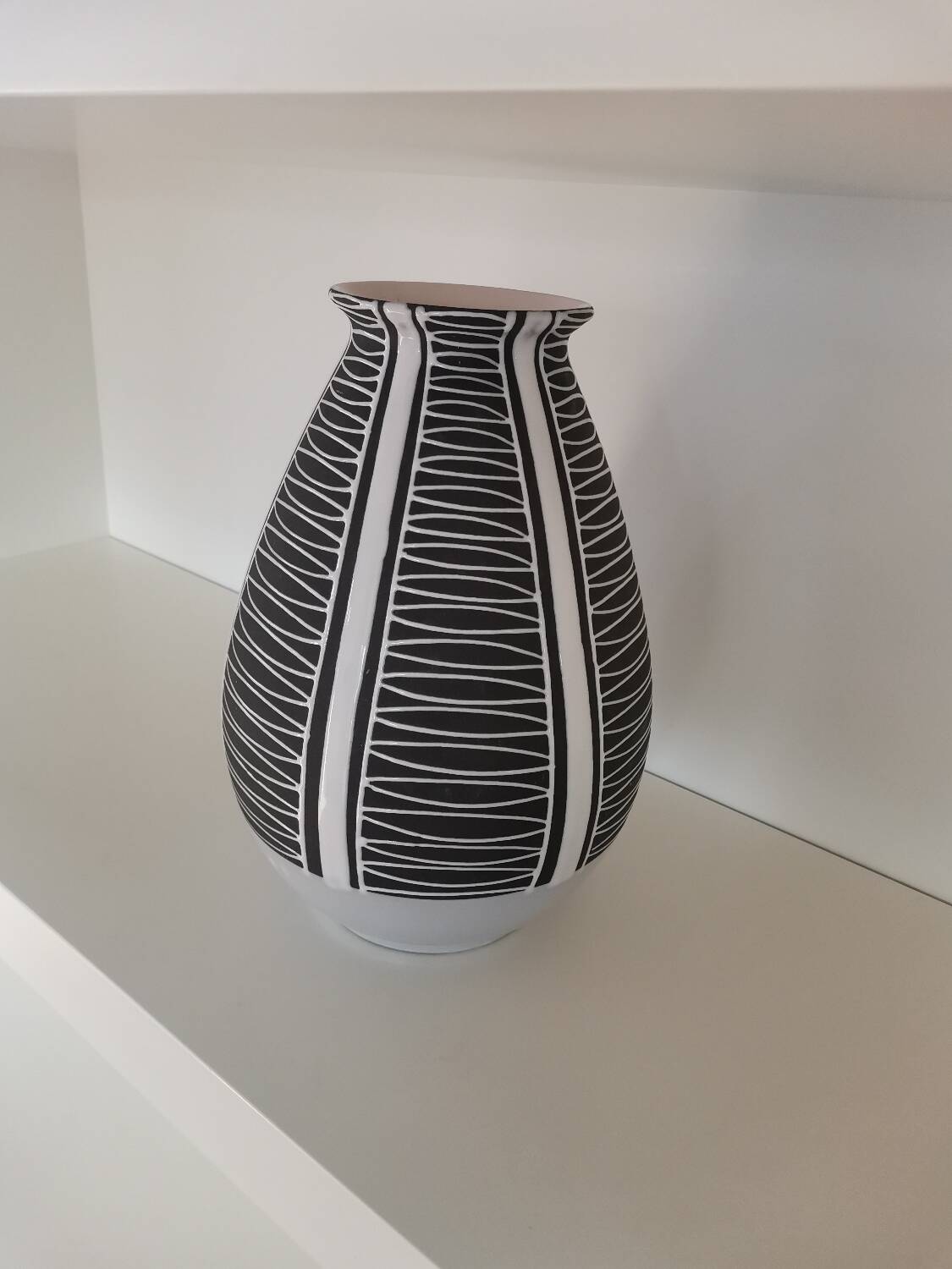 Vase Schlossberg vintage, années 1960/1970 – Graphisme noir et blanc