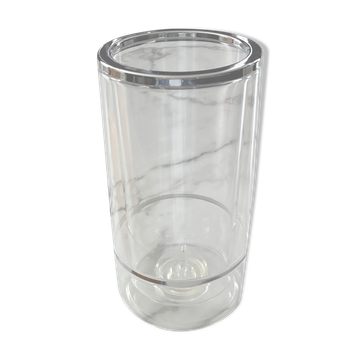 Ice bucket