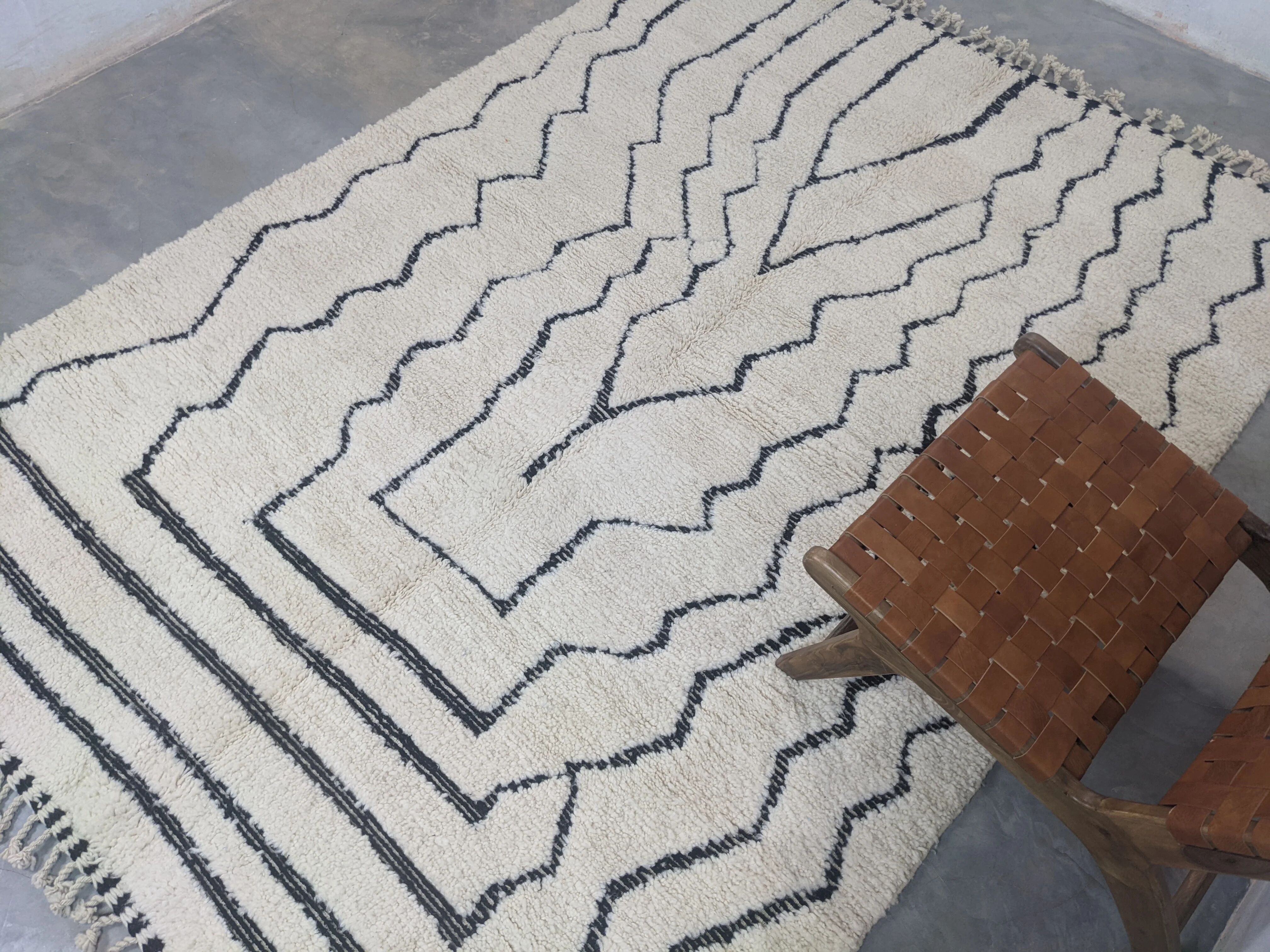 Grand tapis Beni Ouarain, 285 x 205 cm
