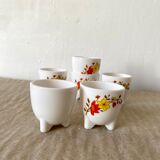 Vintage flowery poppies