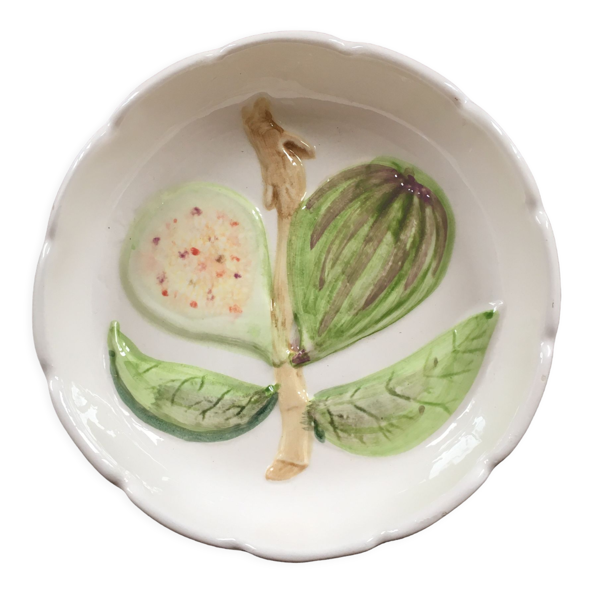 Fig-decorated slip pocket emptier