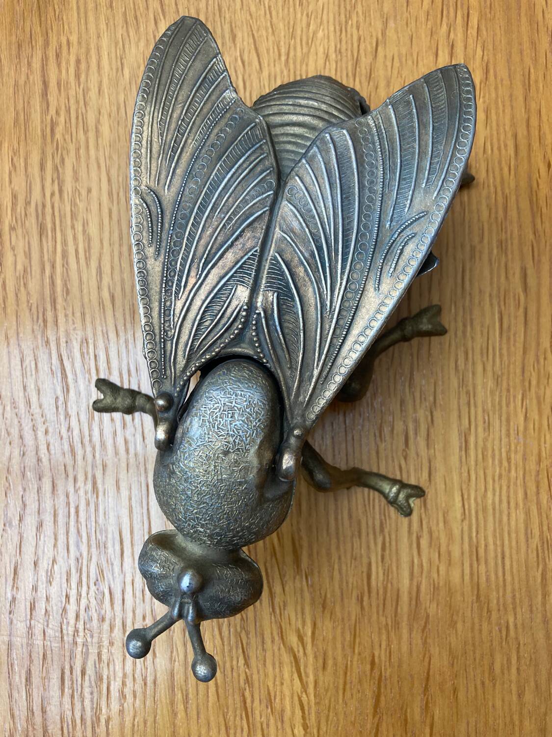 Vintage metal ashtray fly