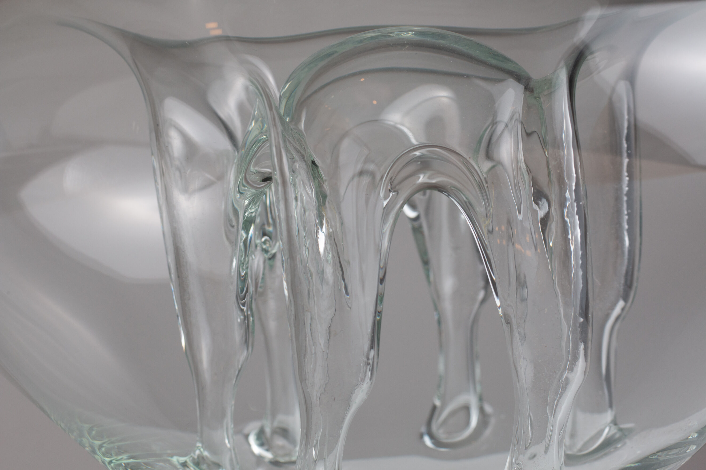 Dragan drobnjak glass ikebana vase / design 1970s