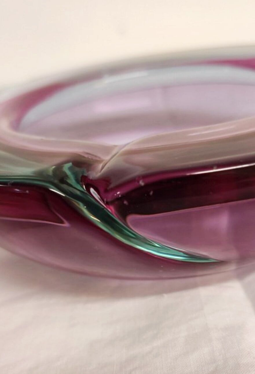 Cendrier en verre de Murano. Italie, années 1970.