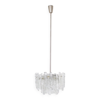 Kalmar chandelier "Ice Glass".