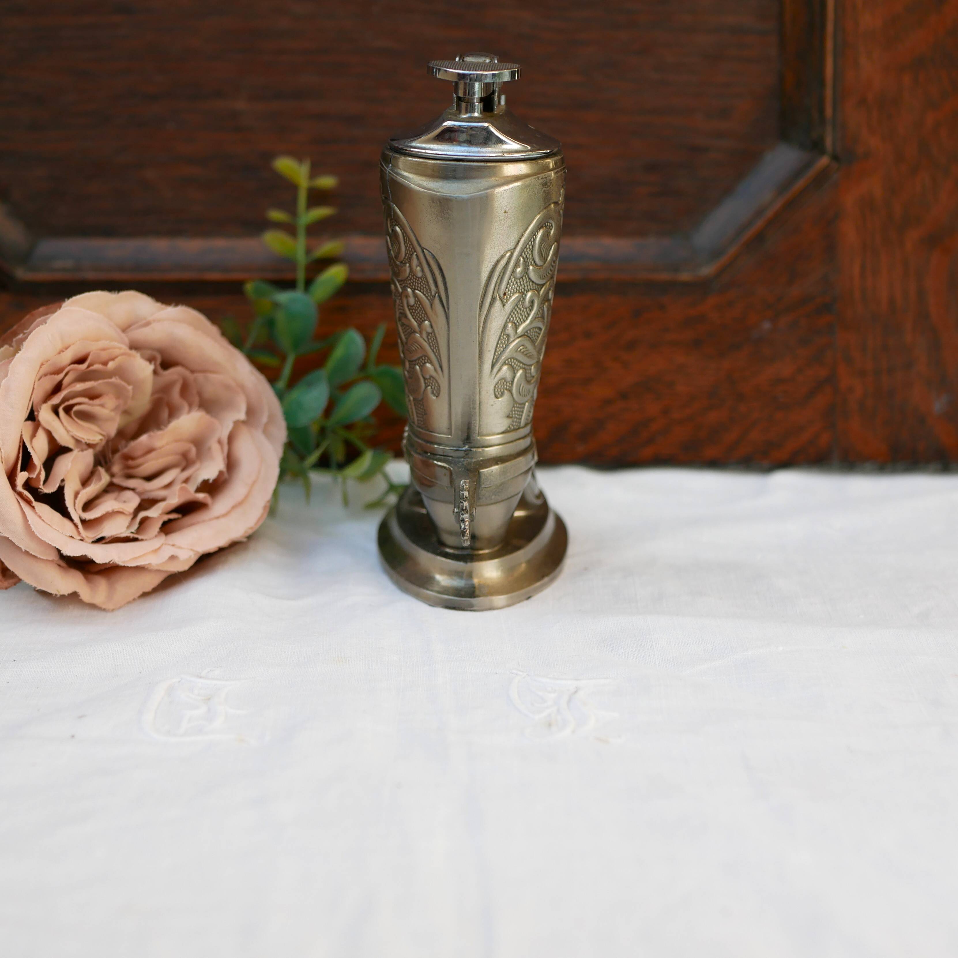 Briquet de table décoratif en forme de botte de cow-boy