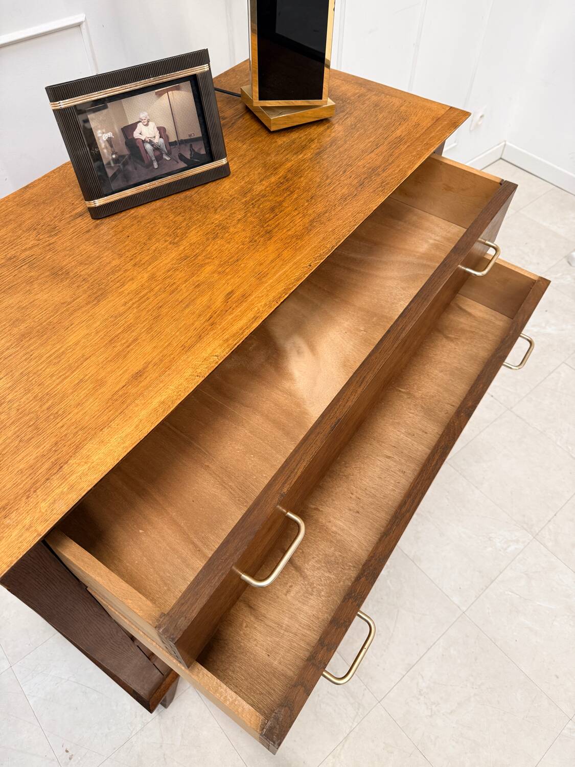 Vintage chest of drawers with splayed legs