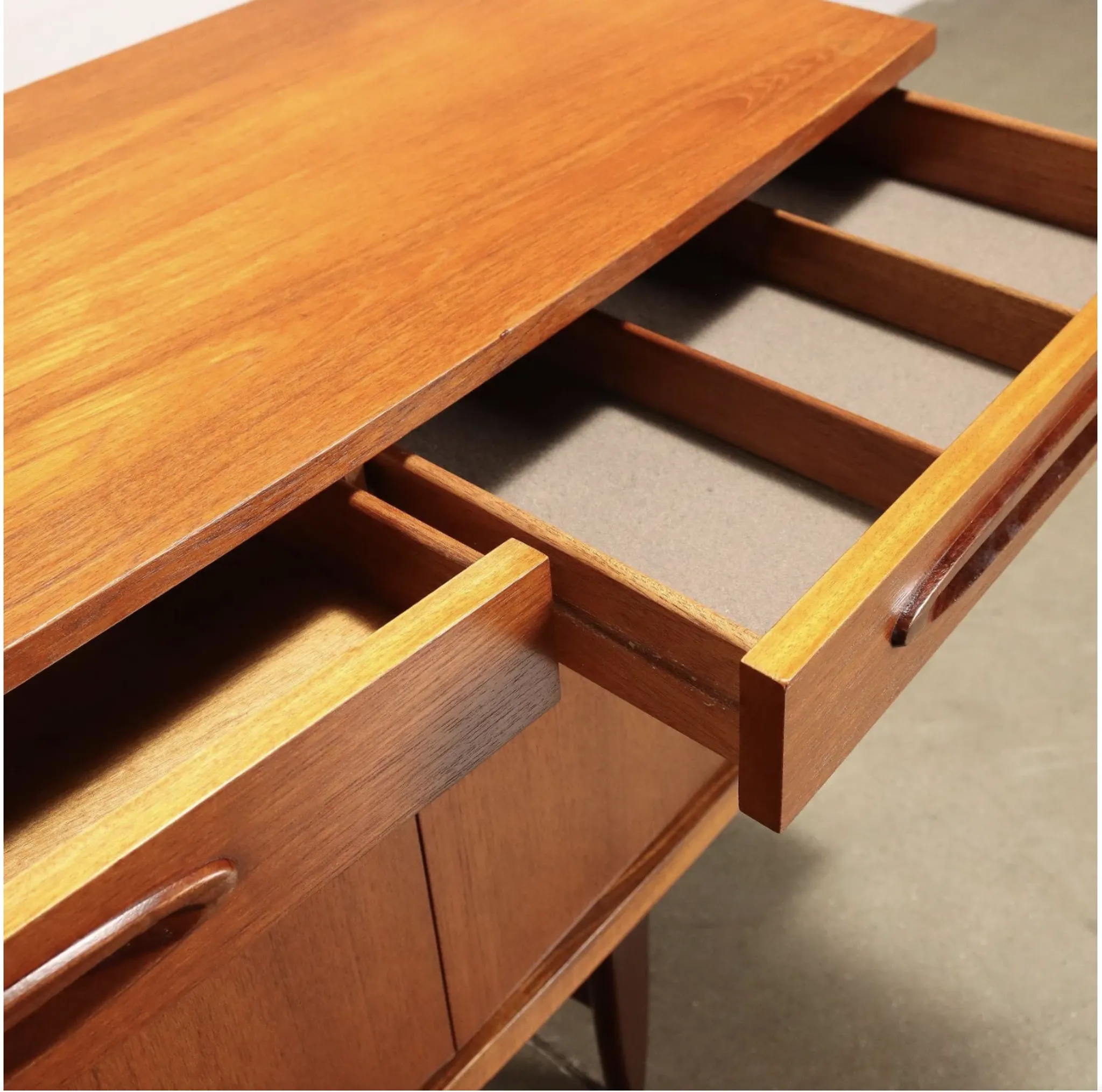 1960s English buffet, brown, teak veneer