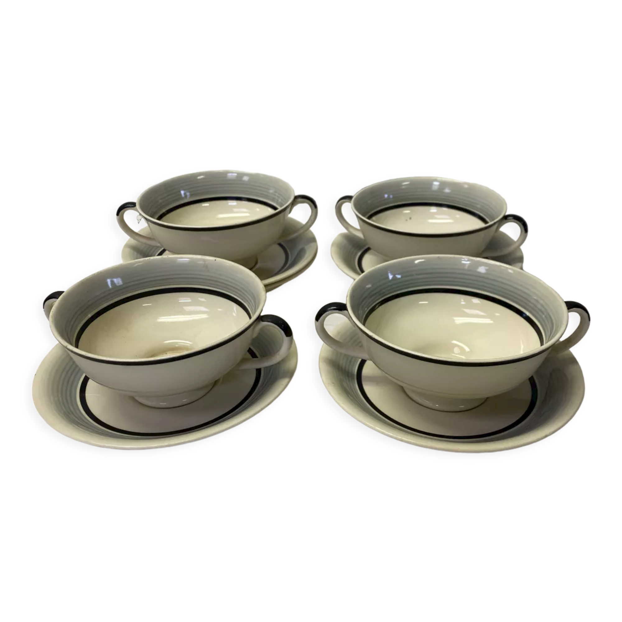 4 cups and old English cups