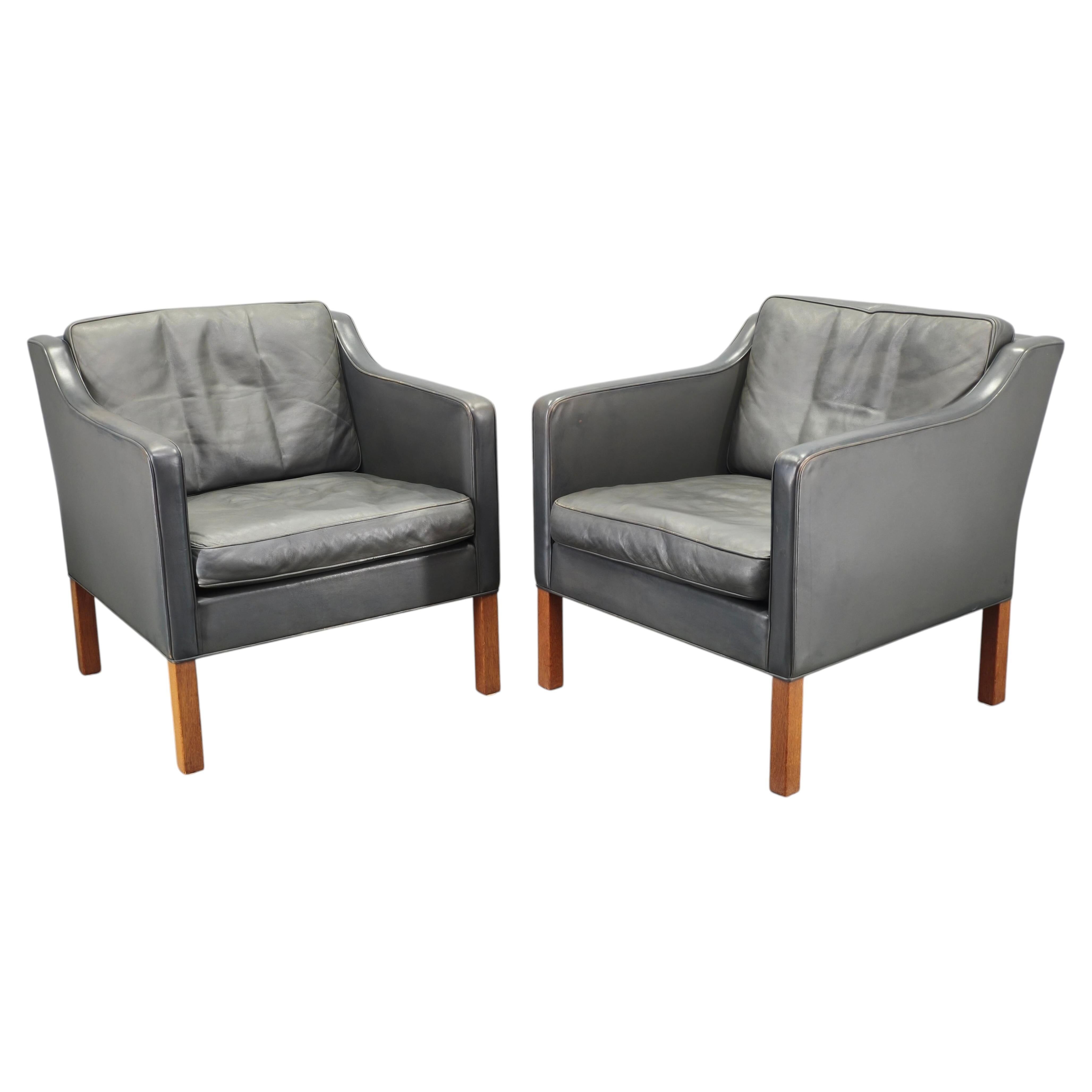 Pair of Leather Lounge Chairs by Børge Mogensen for Fredericia 1970s