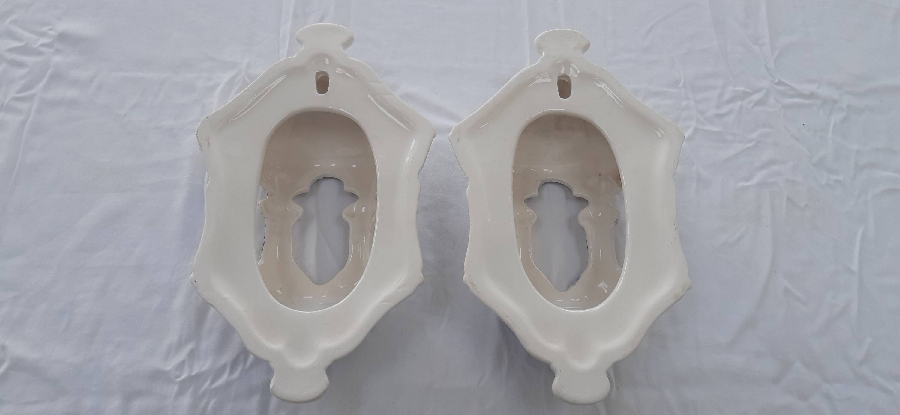 set of 2 ceramic wall lights