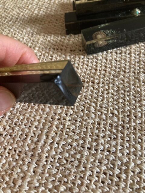 Knife doors in resin shells fifties