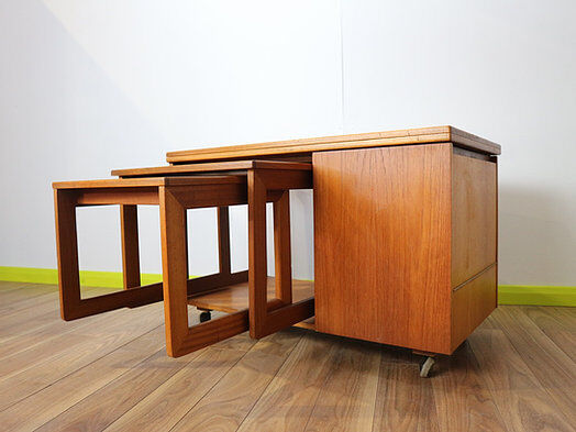 Extendable coffee table nest tables gigognes and beverage cabinet Mcintosh Tristor