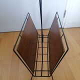 Magazine rack steel thread and teak wood