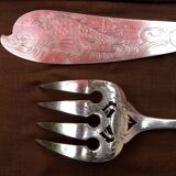 Fish serving cutlery