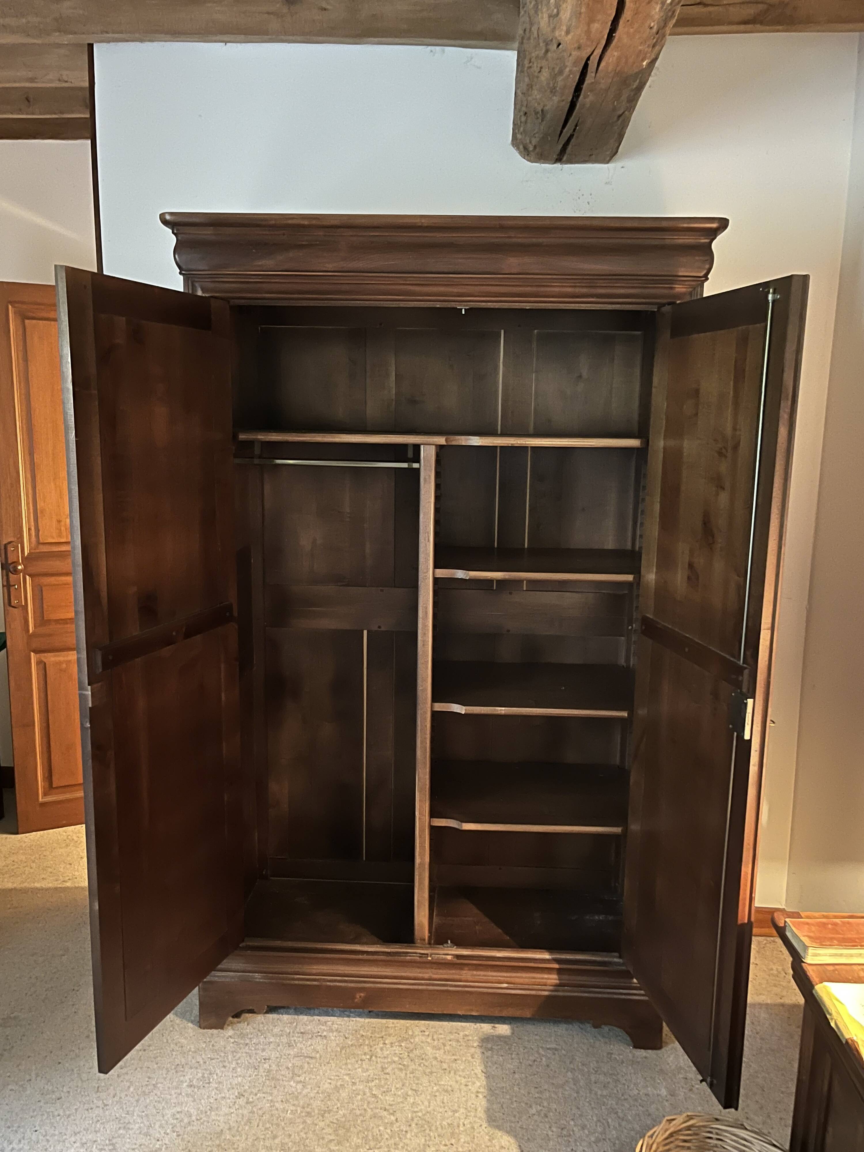 Armoire Style Ancien
